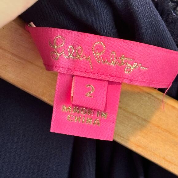 Lilly Pulitzer Amenna Flounce Sleeve Top in Navy - size 2 - Picture 7 of 7